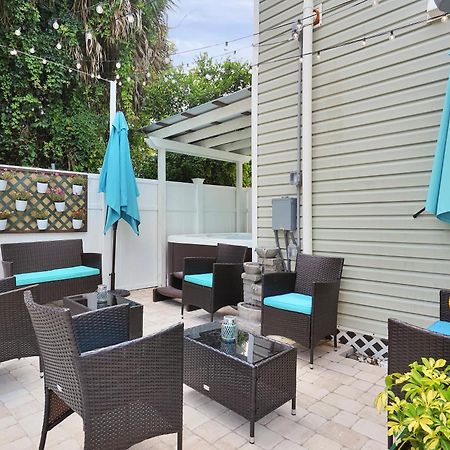 Hot Tub- 80'S Arcade- Pool Table- Historic Downtown- 7 Car Parking Villa St. Augustine Exterior photo