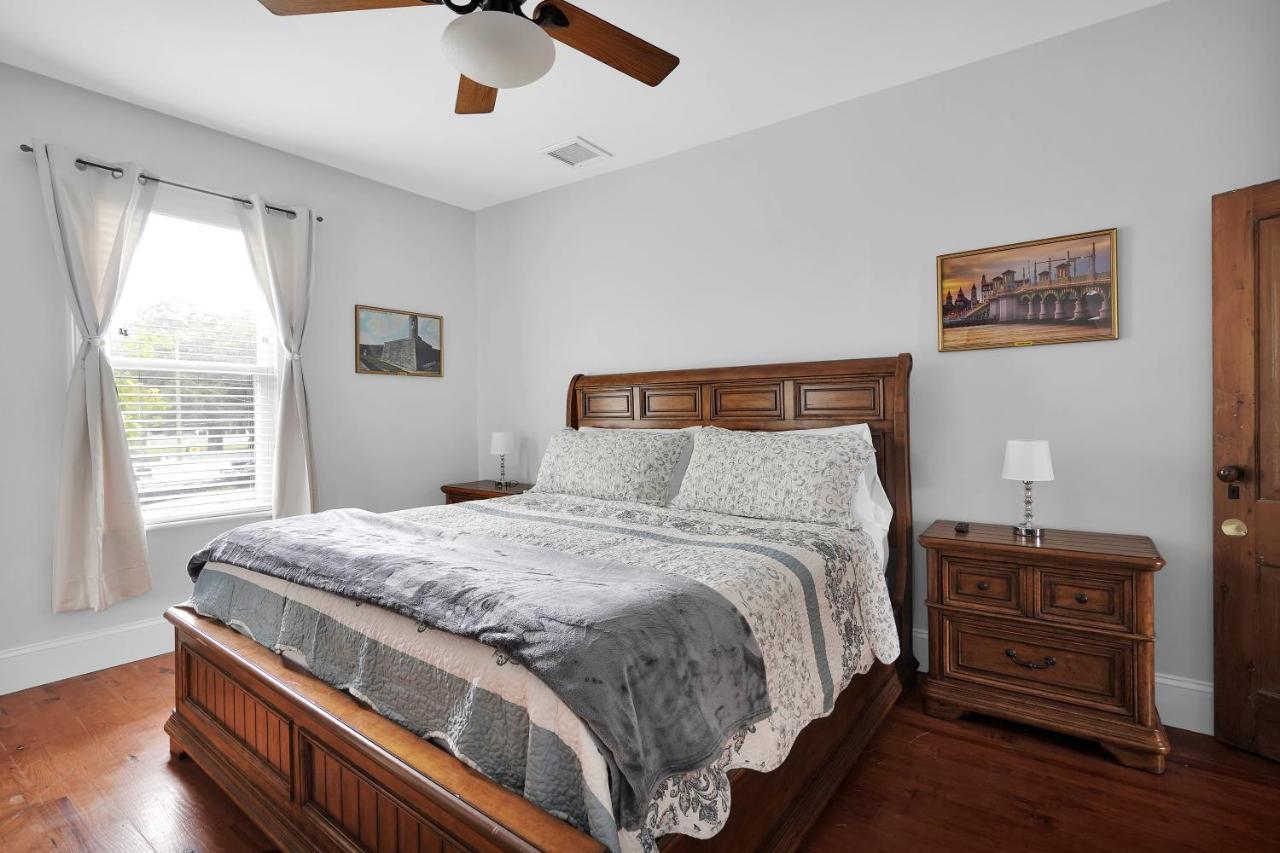 Hot Tub- 80'S Arcade- Pool Table- Historic Downtown- 7 Car Parking Villa St. Augustine Exterior photo