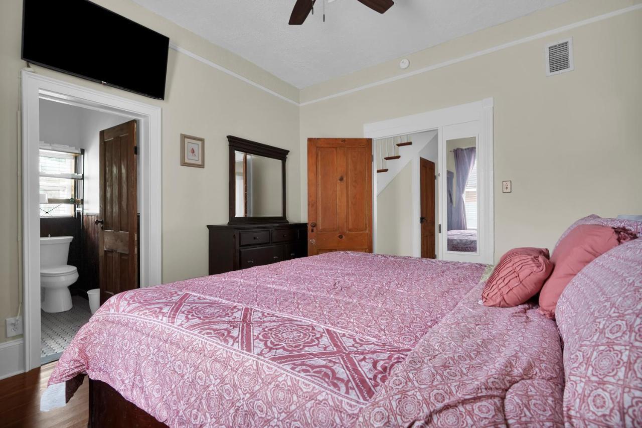 Hot Tub- 80'S Arcade- Pool Table- Historic Downtown- 7 Car Parking Villa St. Augustine Exterior photo