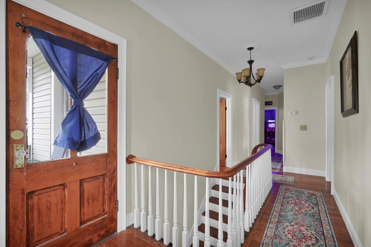 Hot Tub- 80'S Arcade- Pool Table- Historic Downtown- 7 Car Parking Villa St. Augustine Exterior photo